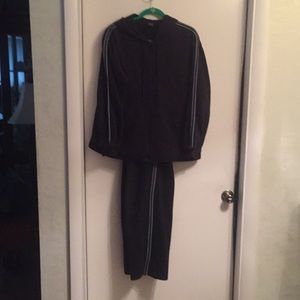 NYJeans Sweat Suit Size Large
